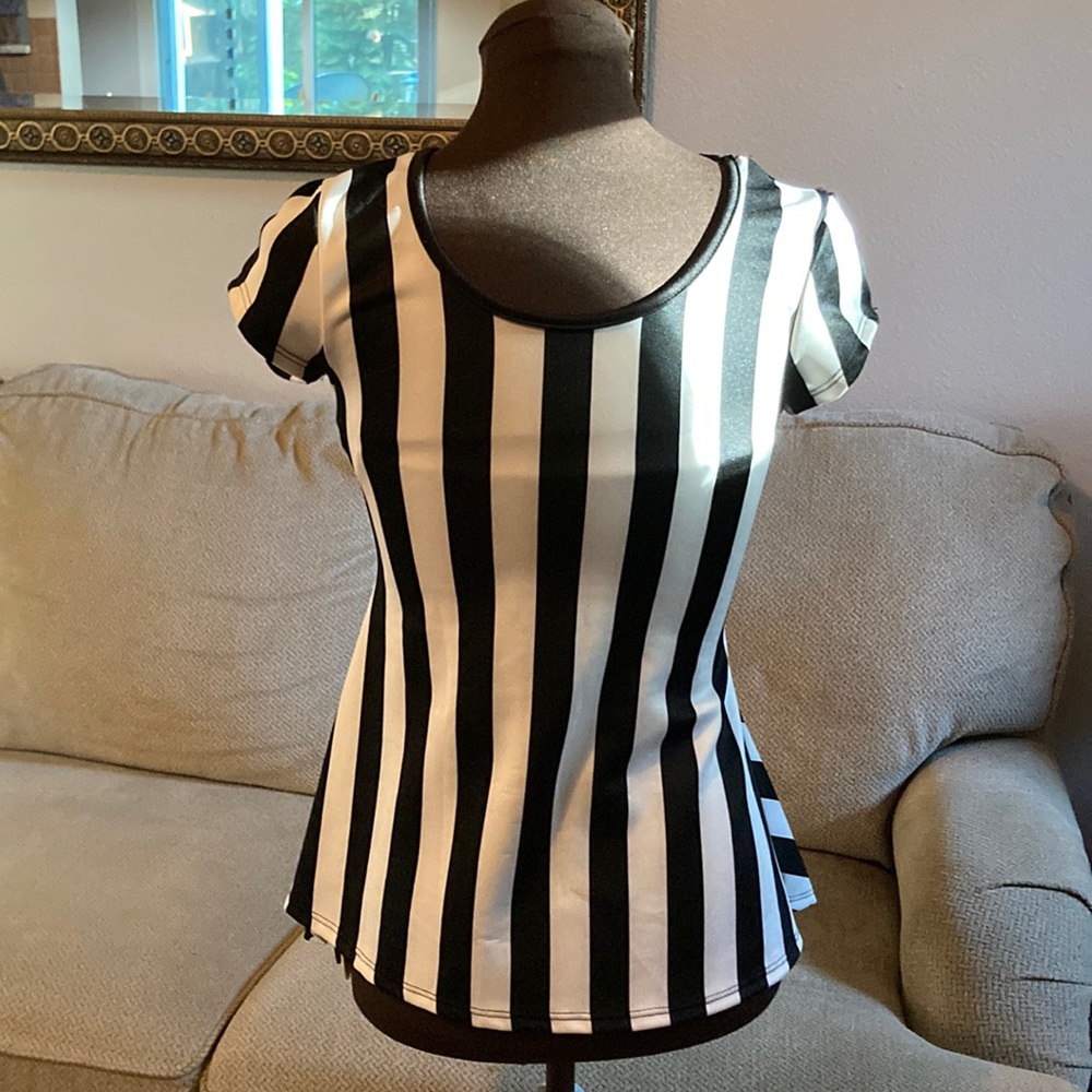 Persaya Bow Back Top - sheer backing